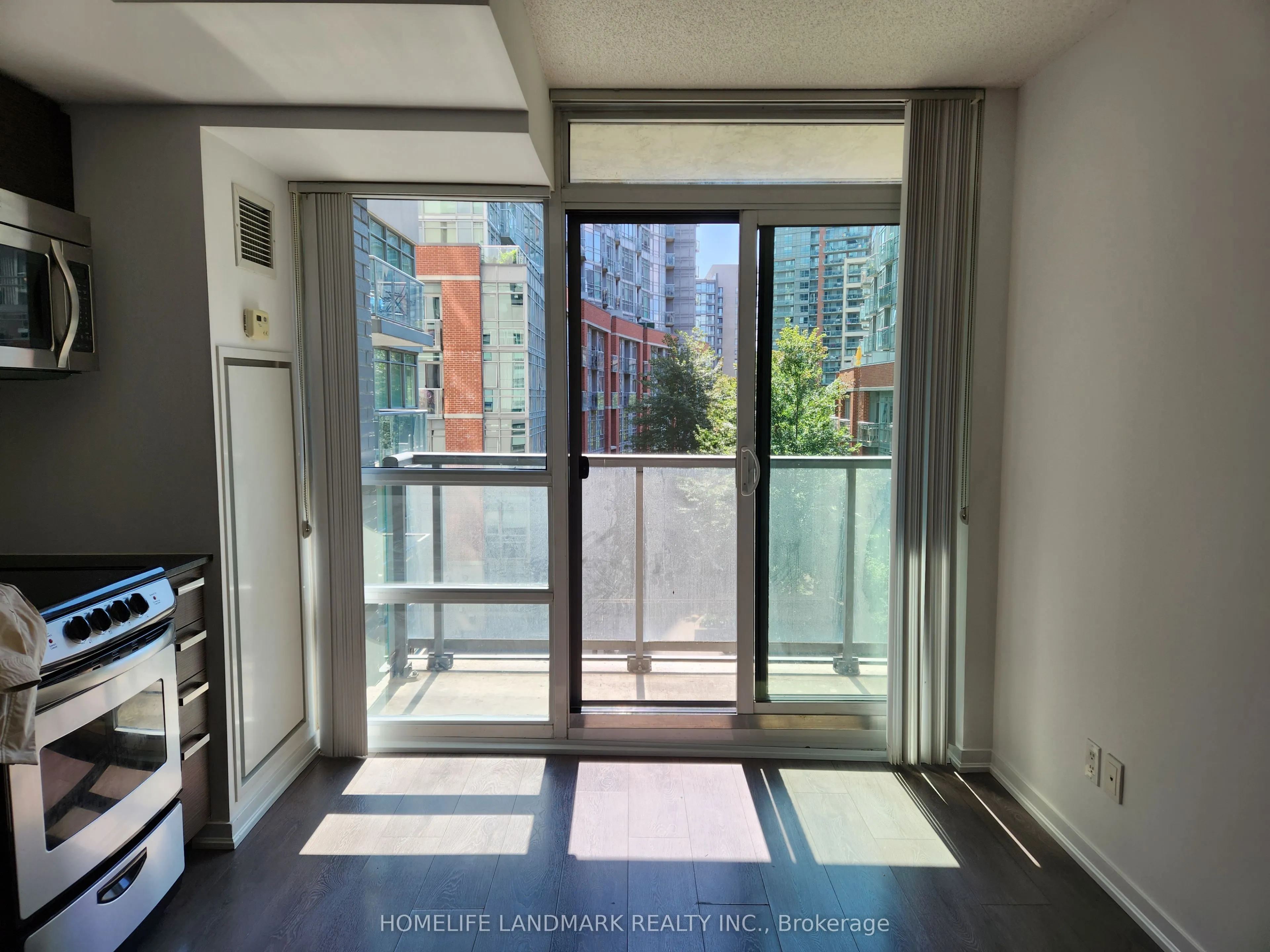 68 Abell Street, #502