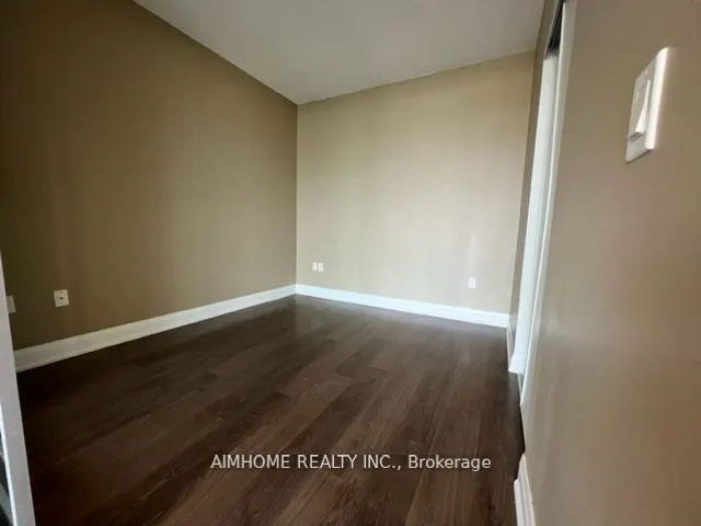 160 Vanderhoof Avenue, #1107