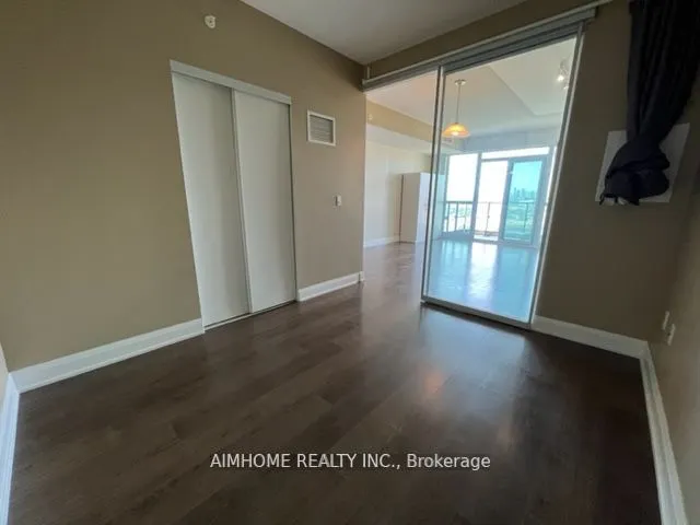 160 Vanderhoof Avenue, #1107