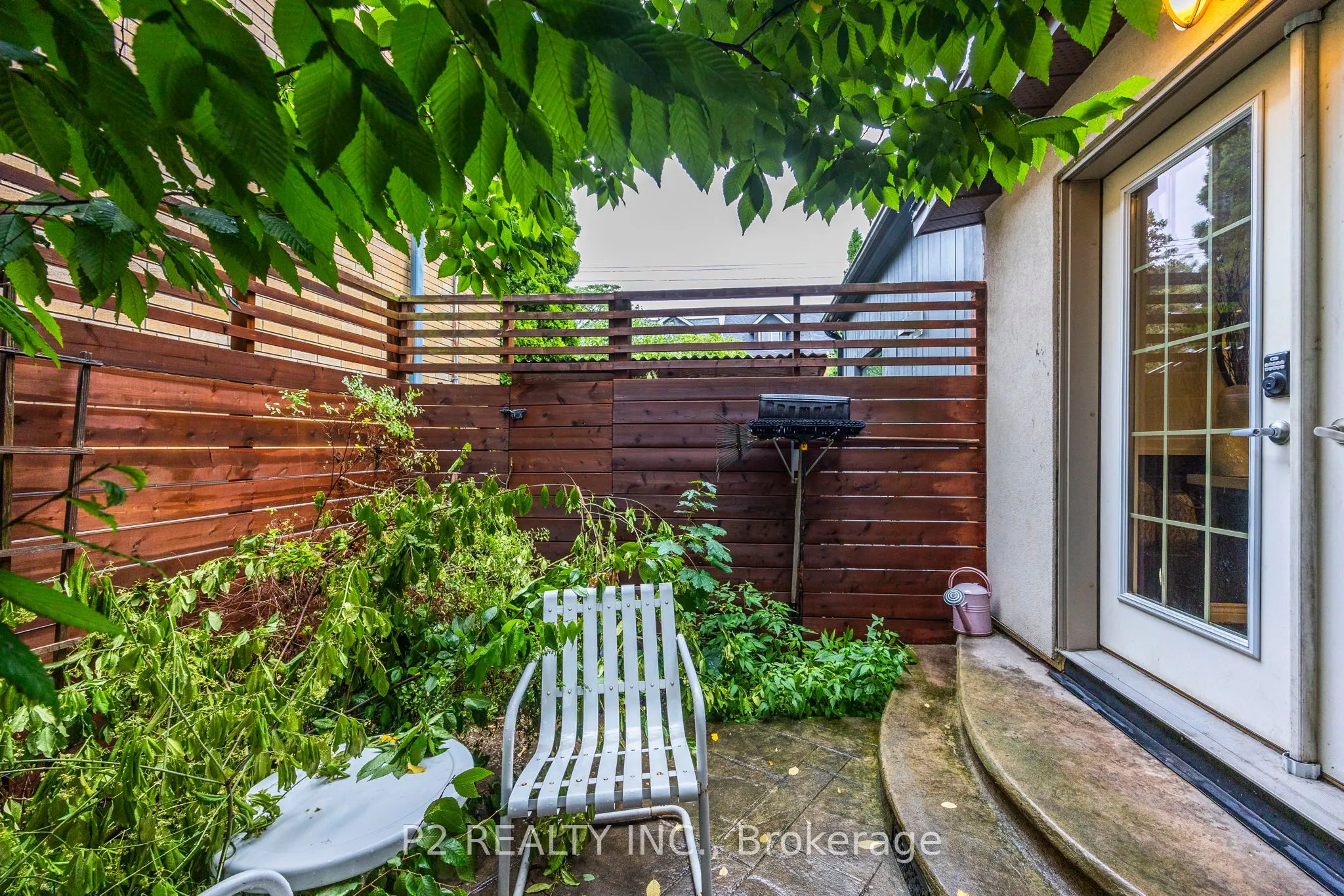 84 London Street, #206