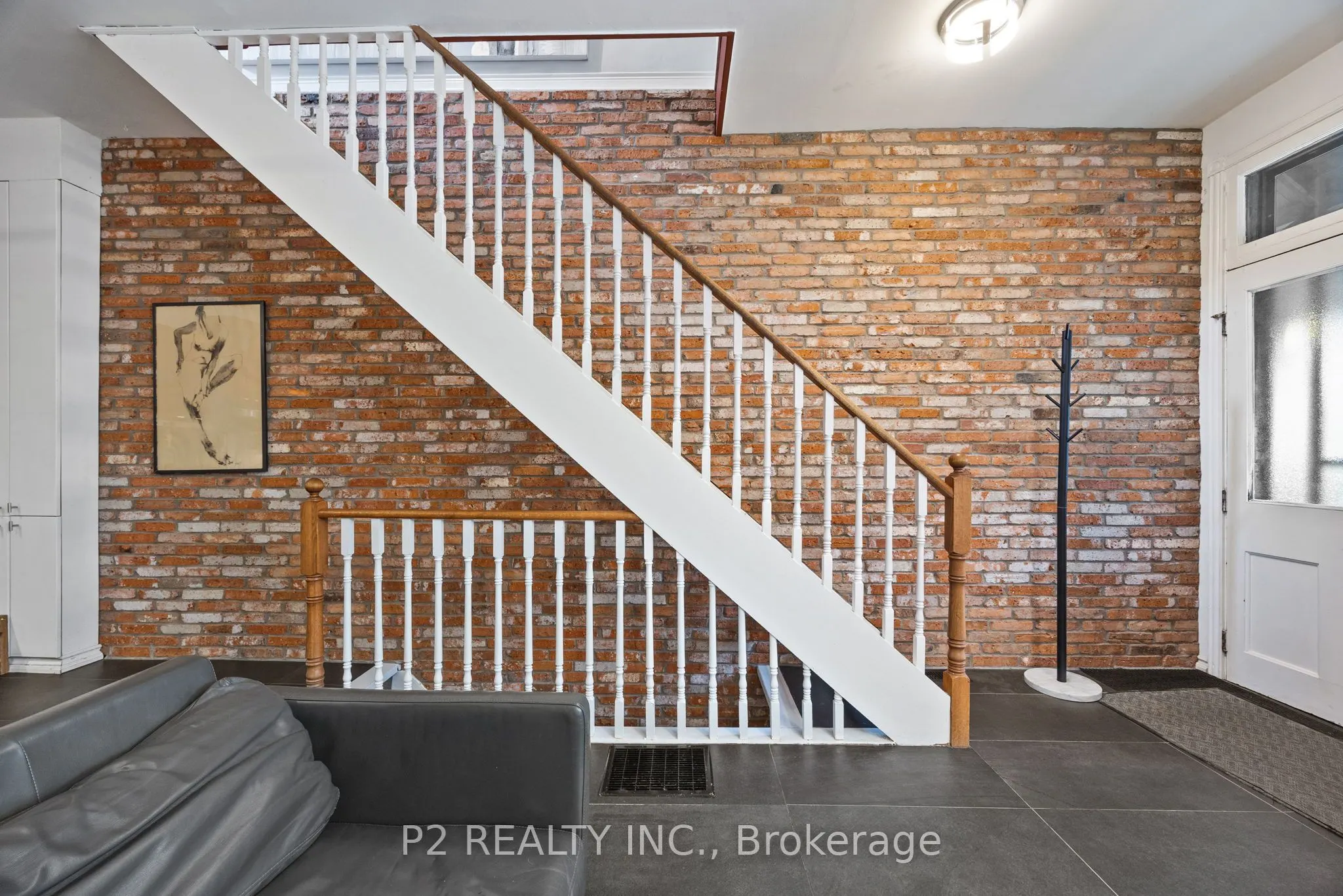 84 London Street, #206