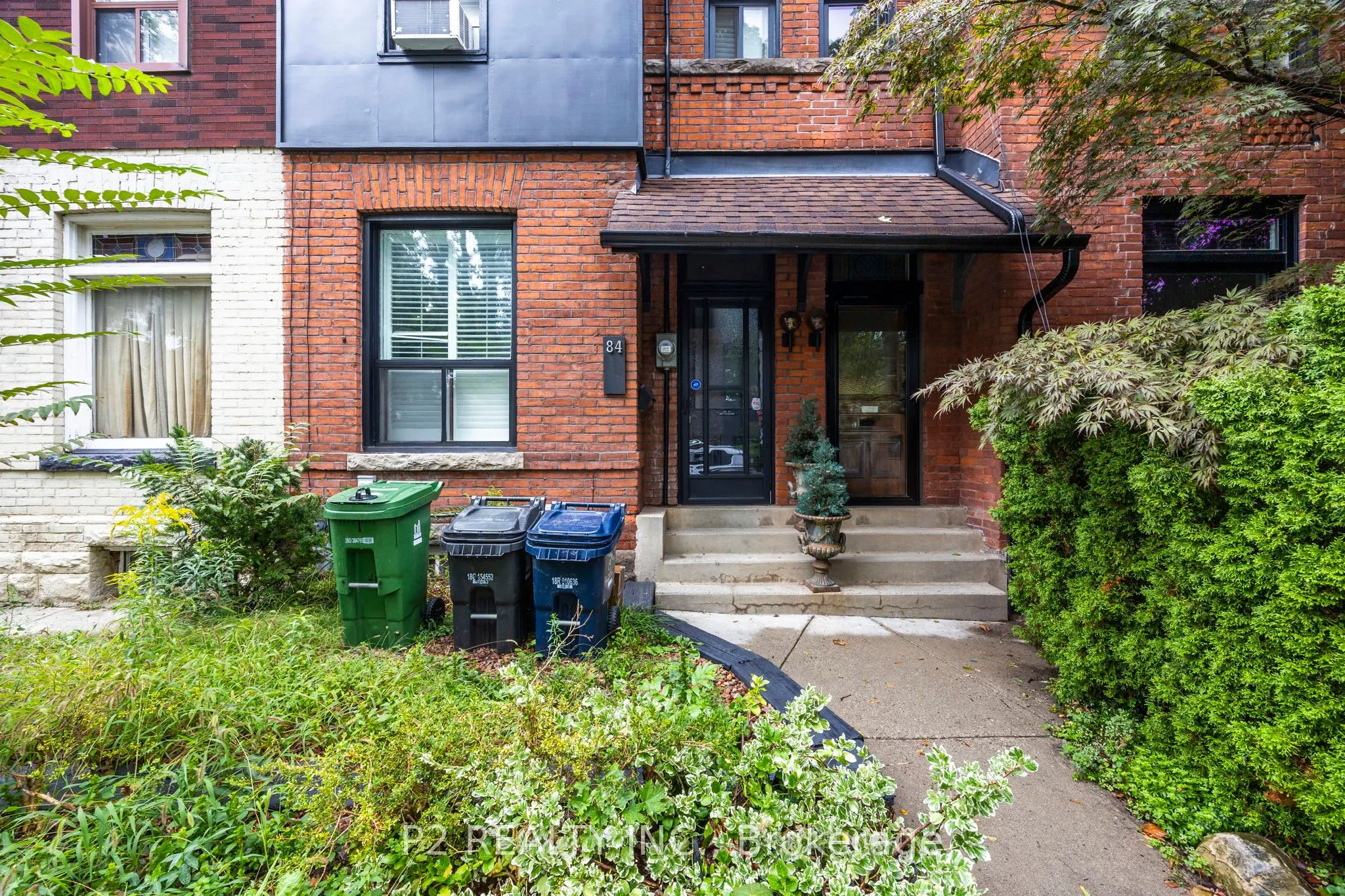 84 London Street, #206