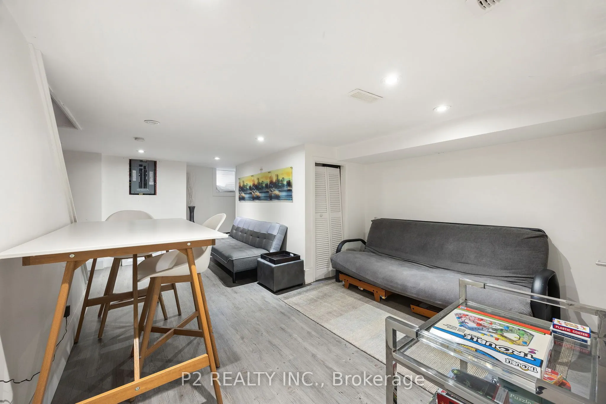 84 London Street, #206