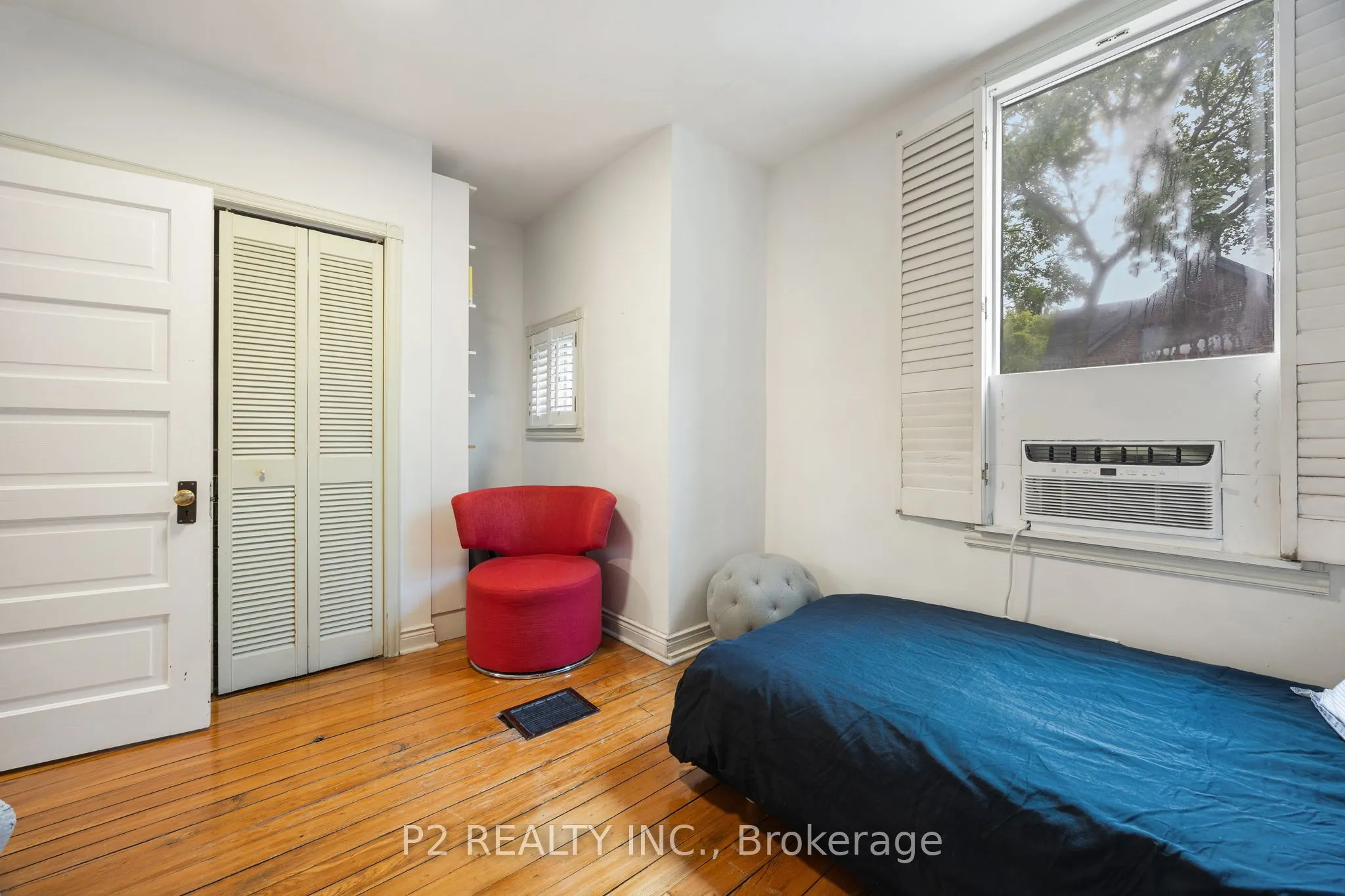 84 London Street, #206