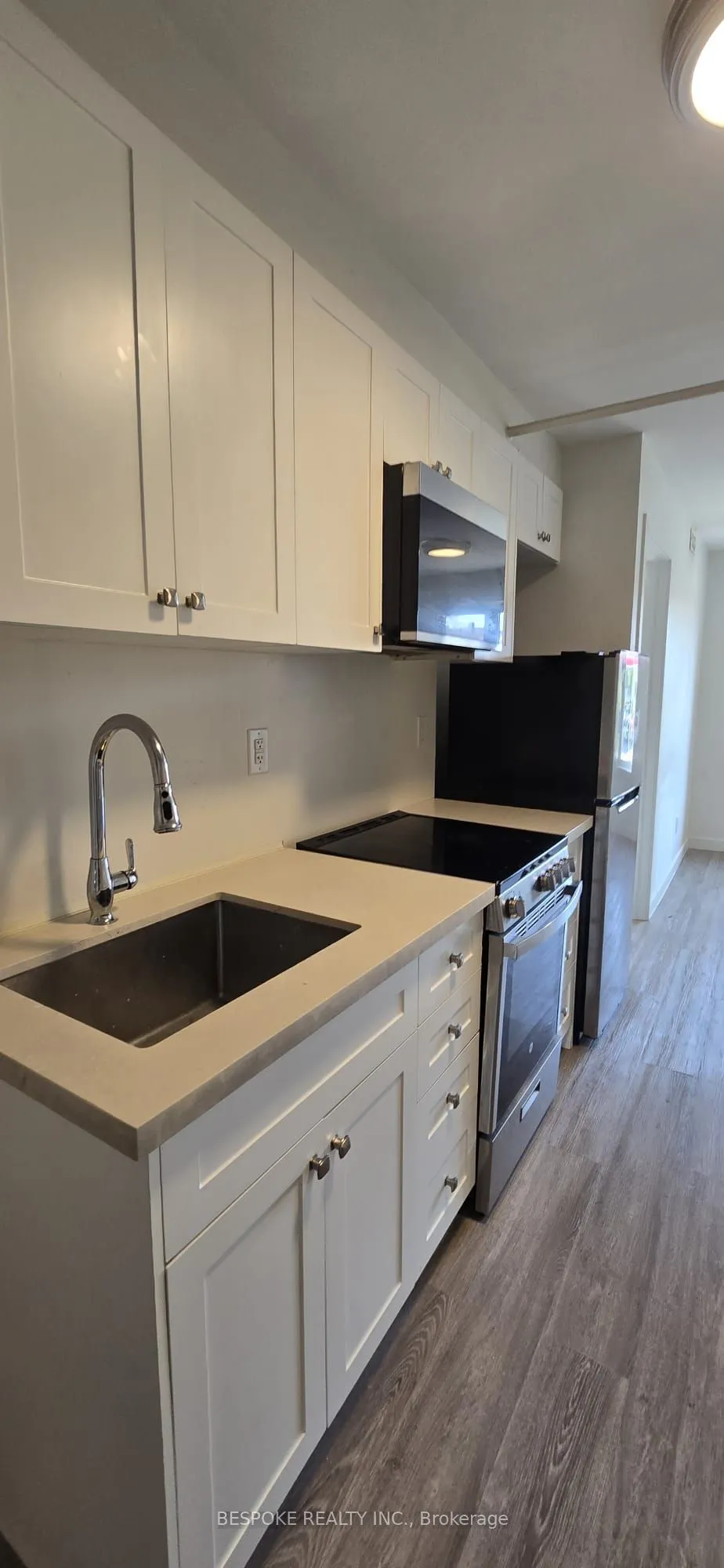 288 EGLINTON Avenue W, #2