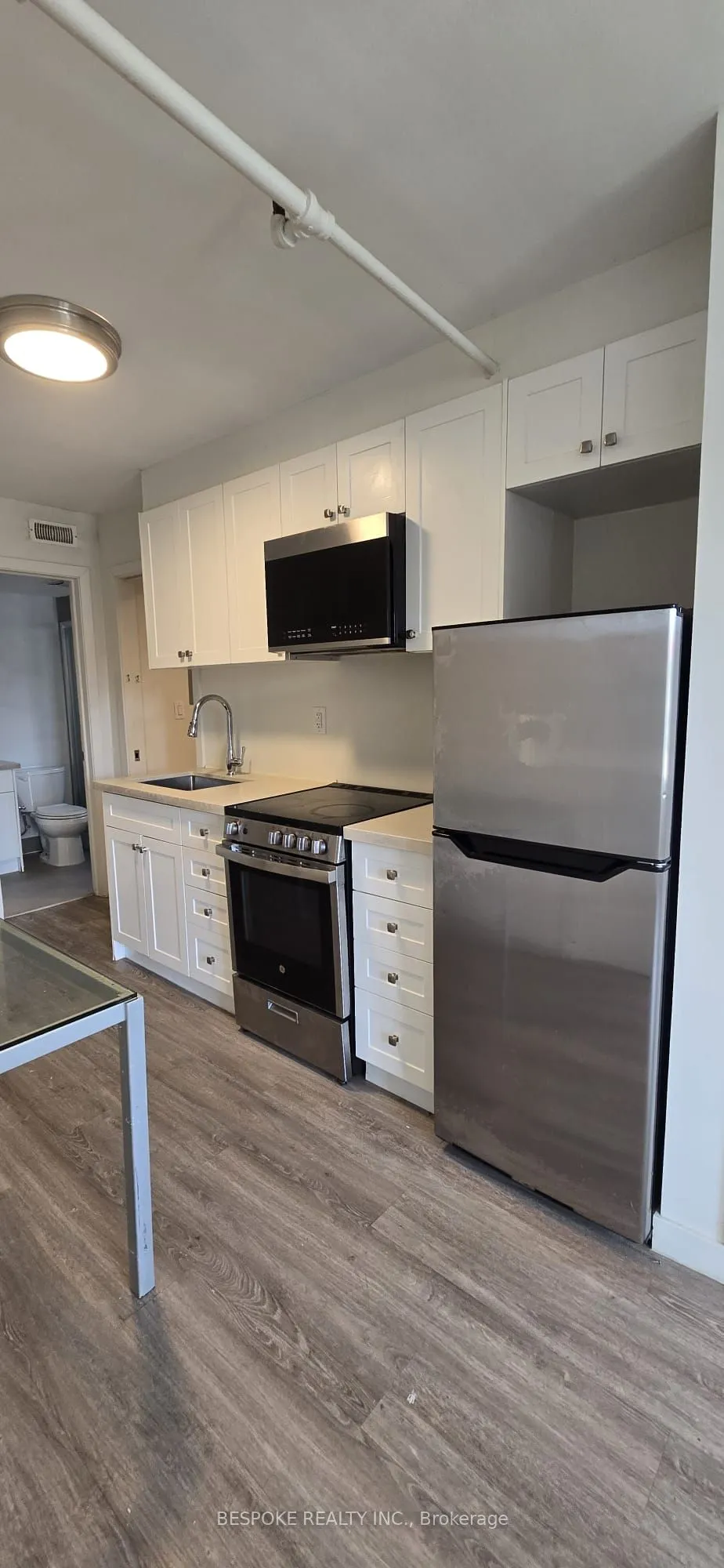 288 EGLINTON Avenue W, #2