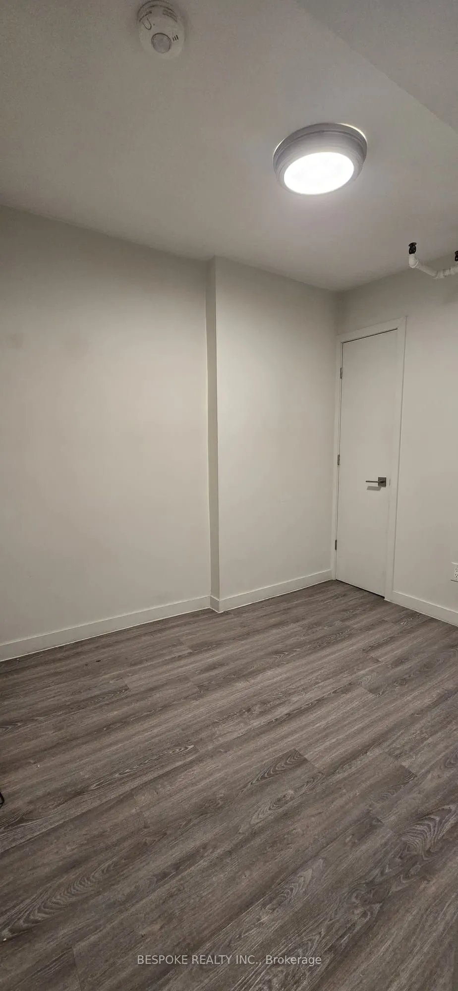 288 EGLINTON Avenue W, #2