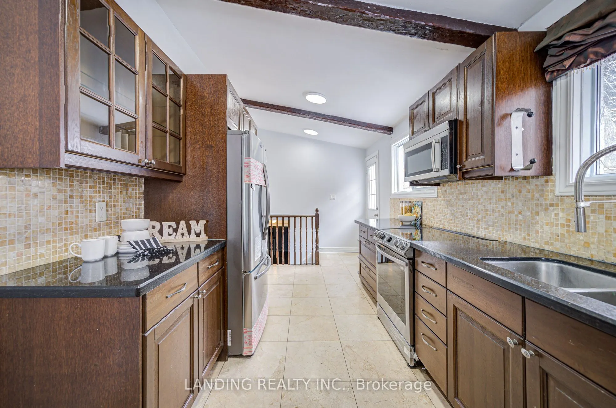 61 Kingslake Road
