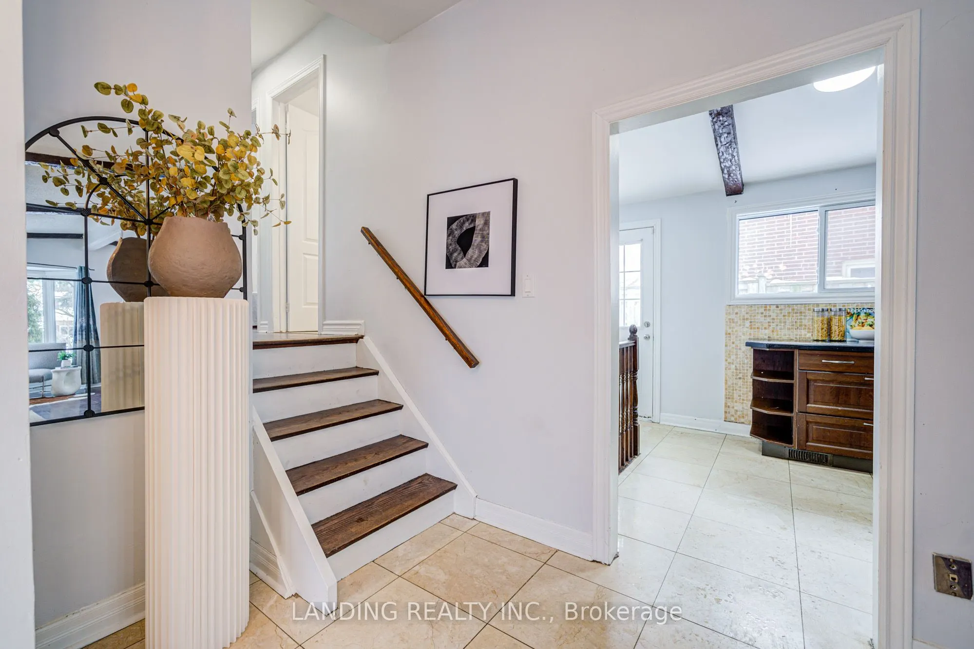 61 Kingslake Road