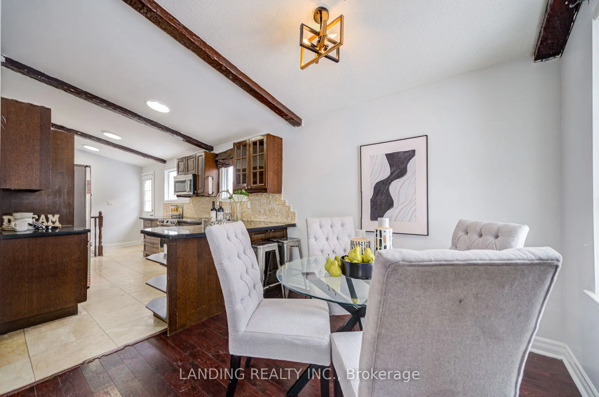 61 Kingslake Road