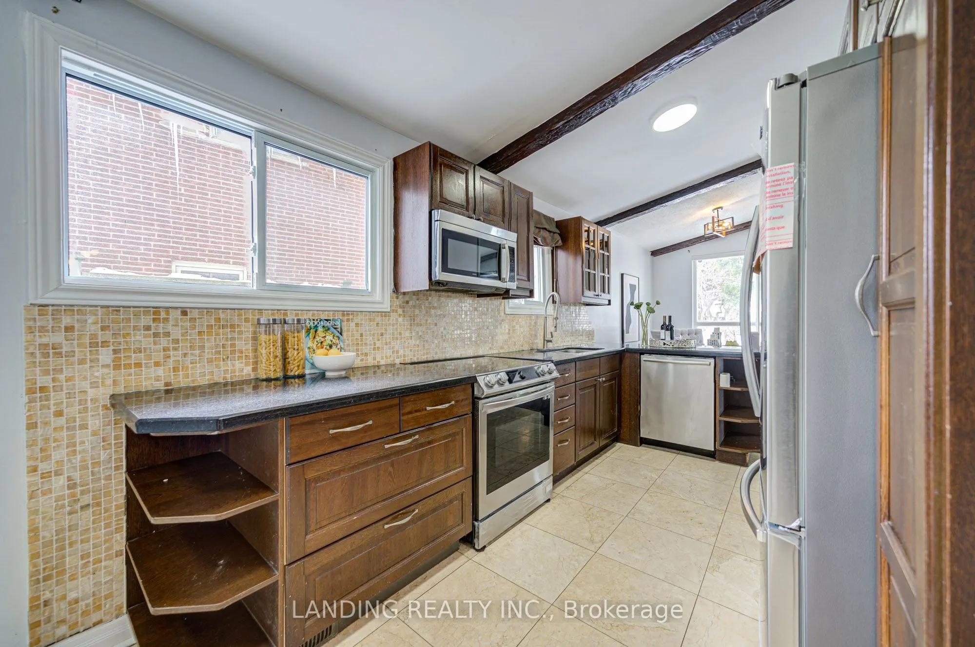 61 Kingslake Road