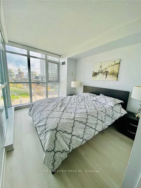151 Dan Leckie Way, #303