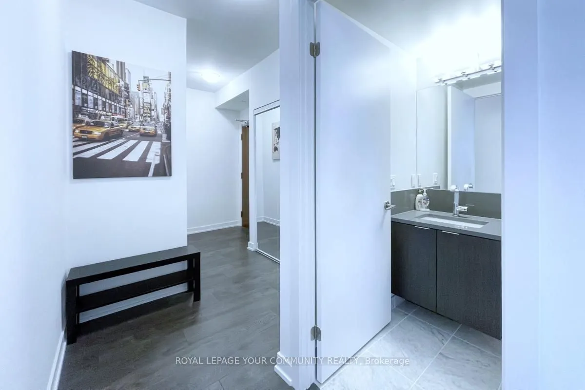 38 Iannuzzi Street, #1706