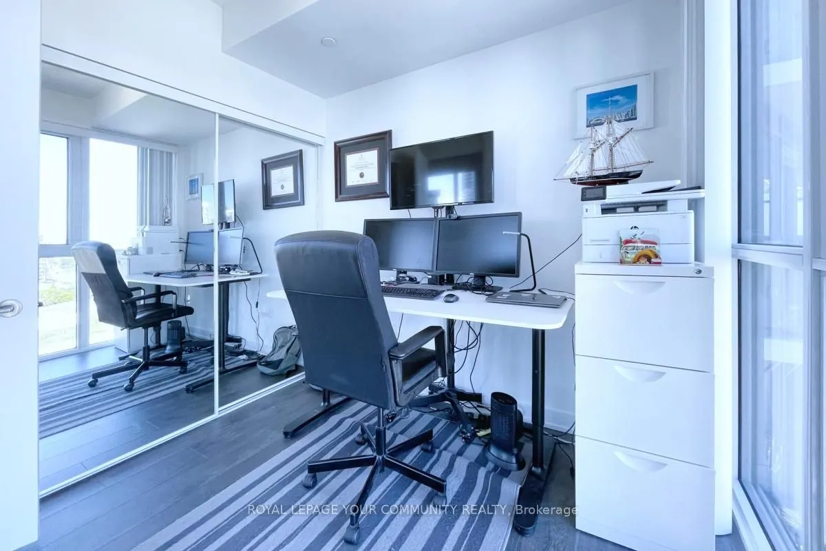 38 Iannuzzi Street, #1706