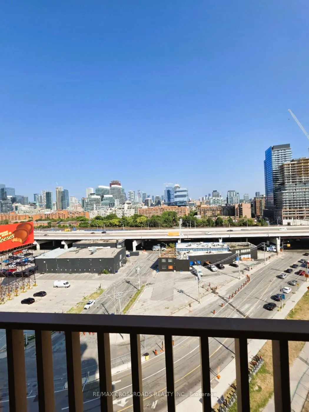 155 Merchants' Wharf, #1029