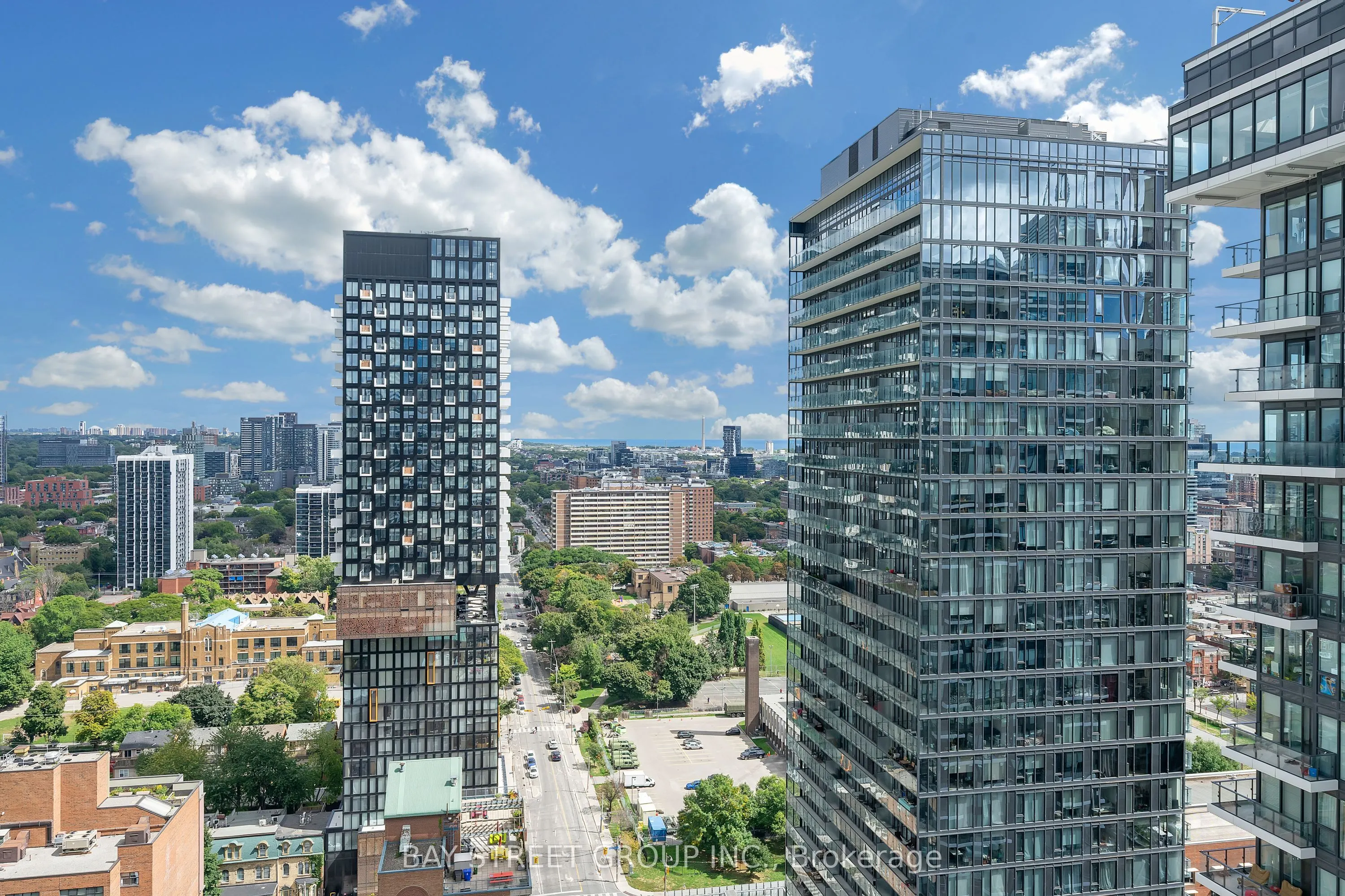 68 Shuter Street, #2802