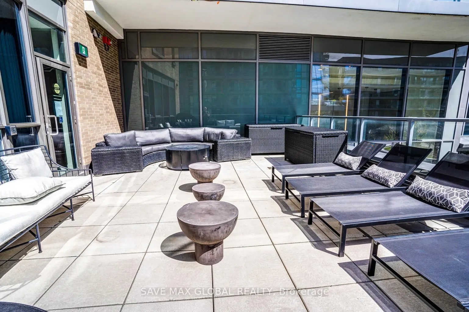 56 Forest Manor Road, #1010
