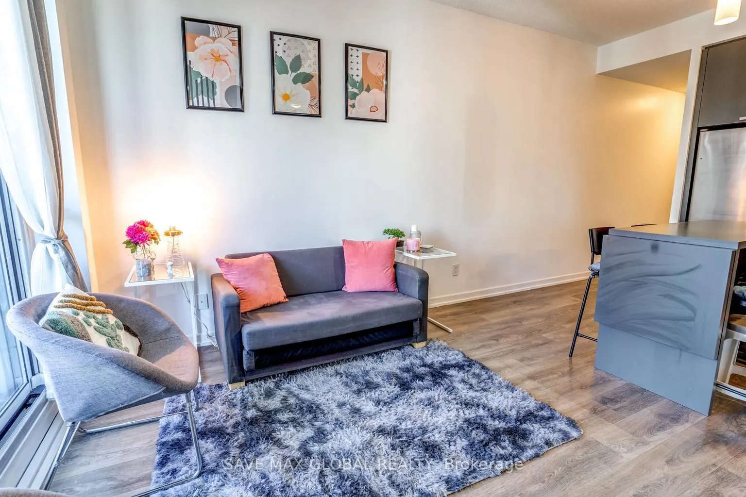 56 Forest Manor Road, #1010