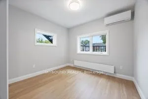 1731 Dufferin Street, #1-Main