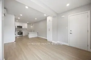 1731 Dufferin Street, #1-Main