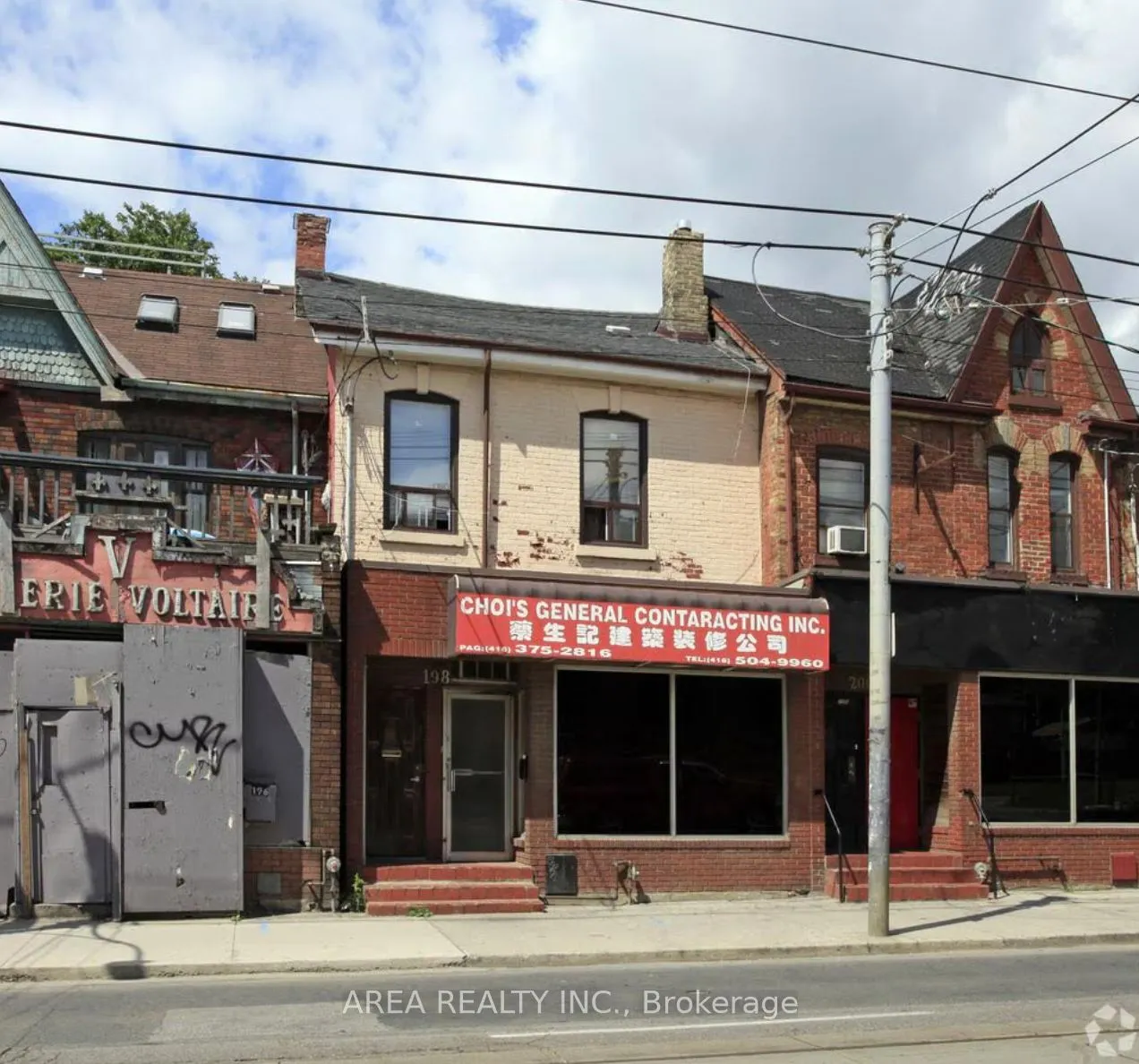 198 Bathurst Street
