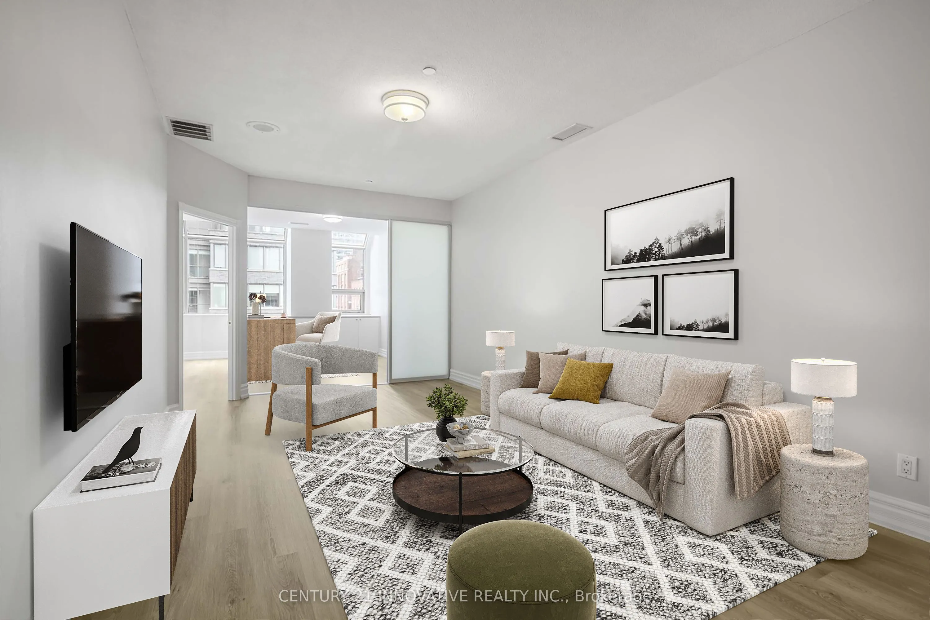 393 King Street W, #302
