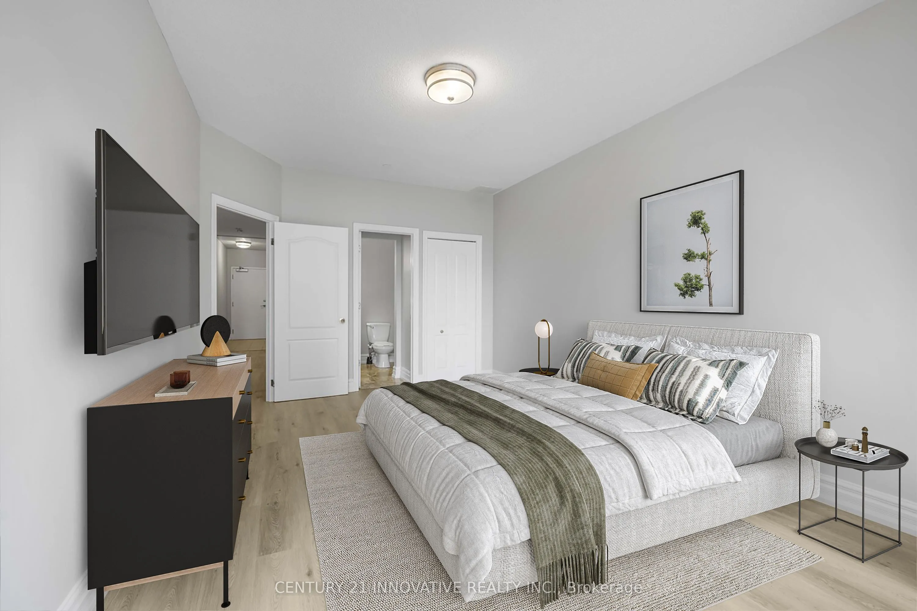 393 King Street W, #302