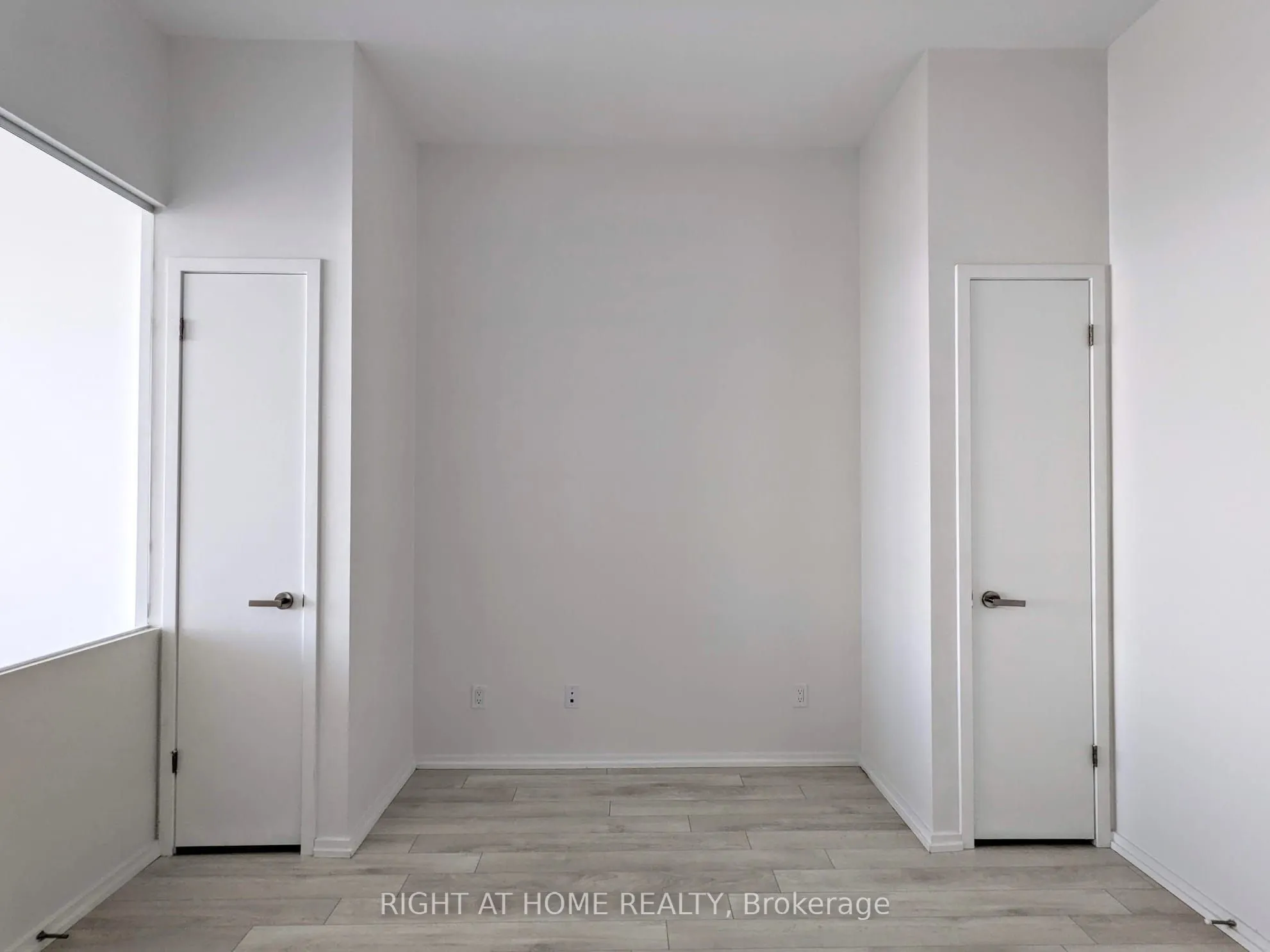 197 Yonge Street, #6004