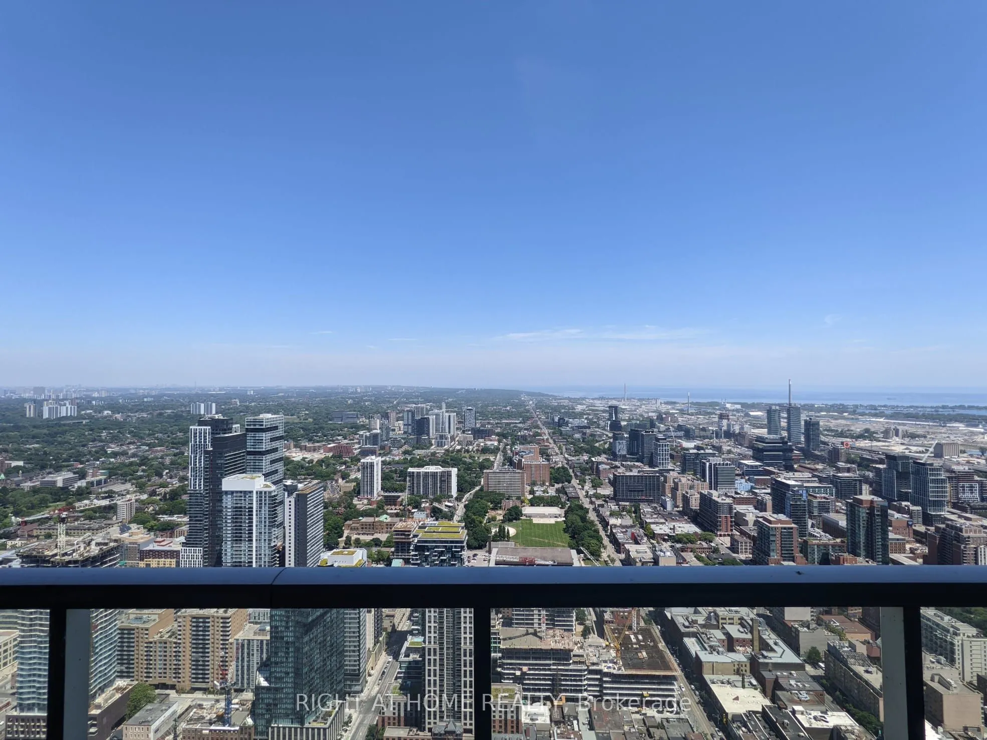 197 Yonge Street, #6004