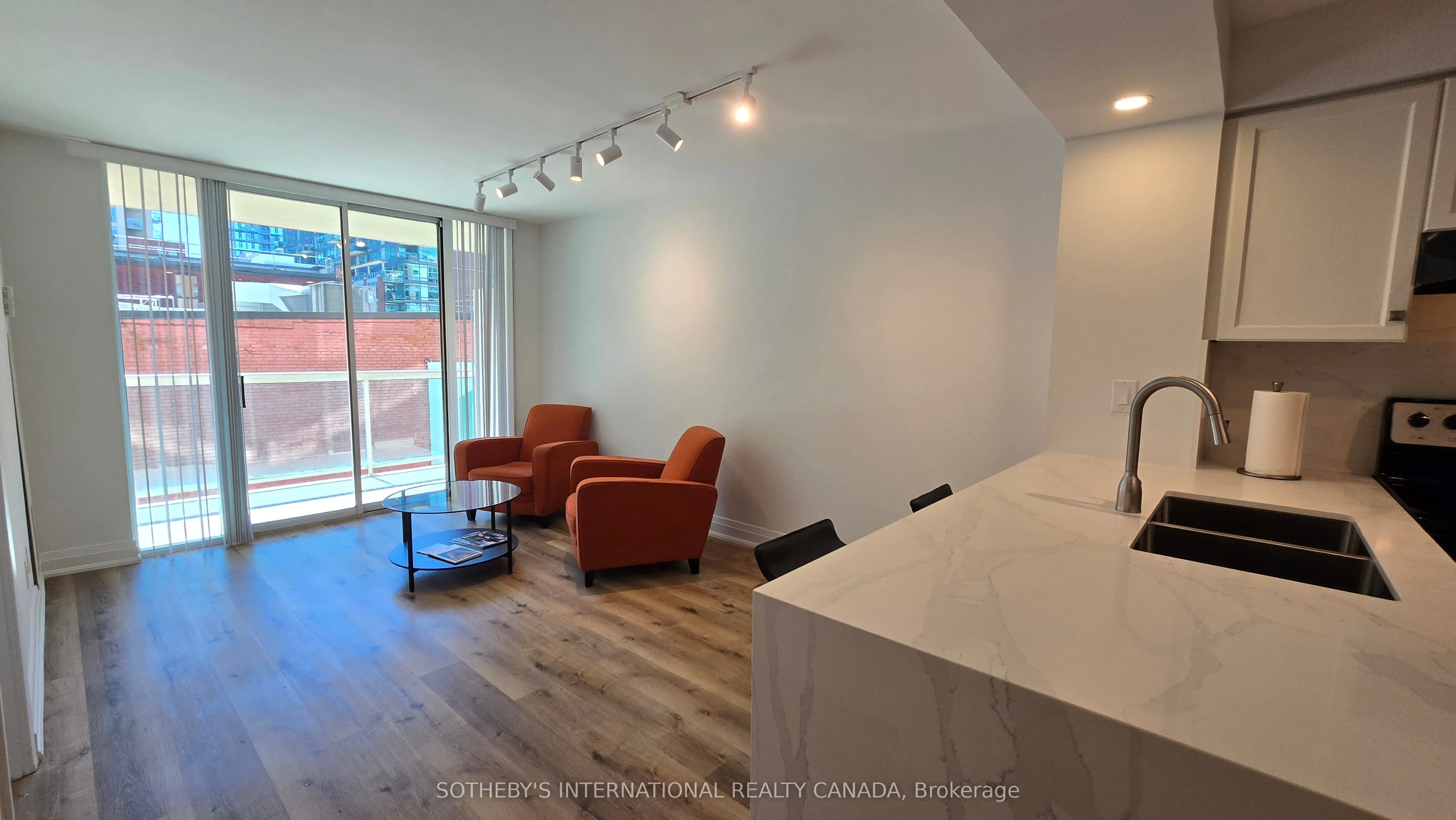 313 Richmond Street E, #560