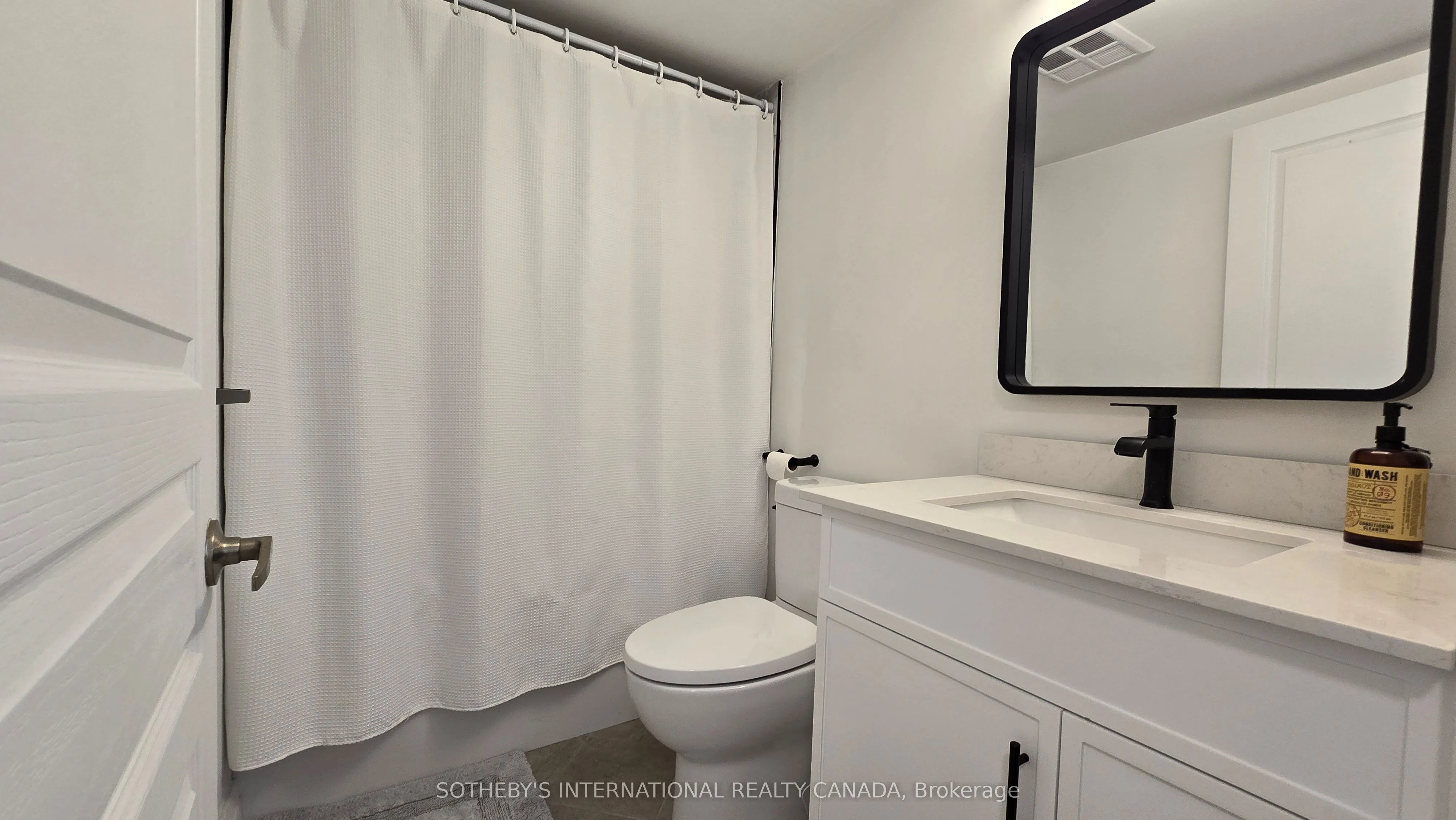 313 Richmond Street E, #560