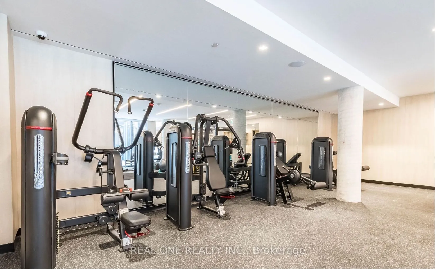 2020 Bathurst Street, #818