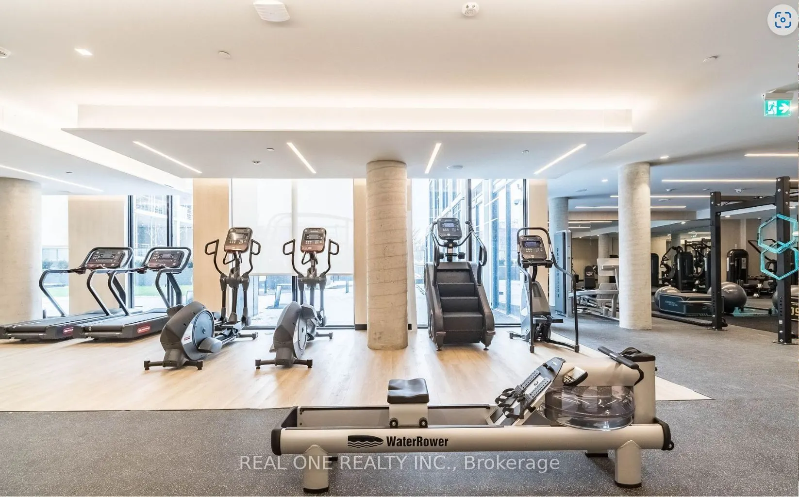 2020 Bathurst Street, #818