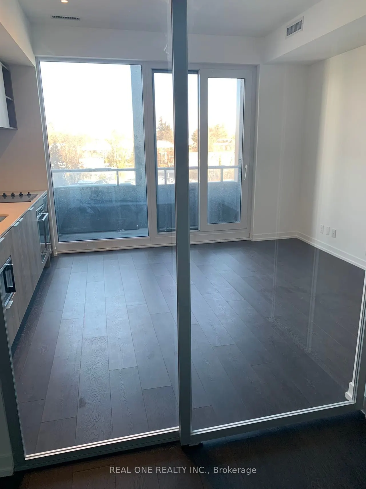 2020 Bathurst Street, #818
