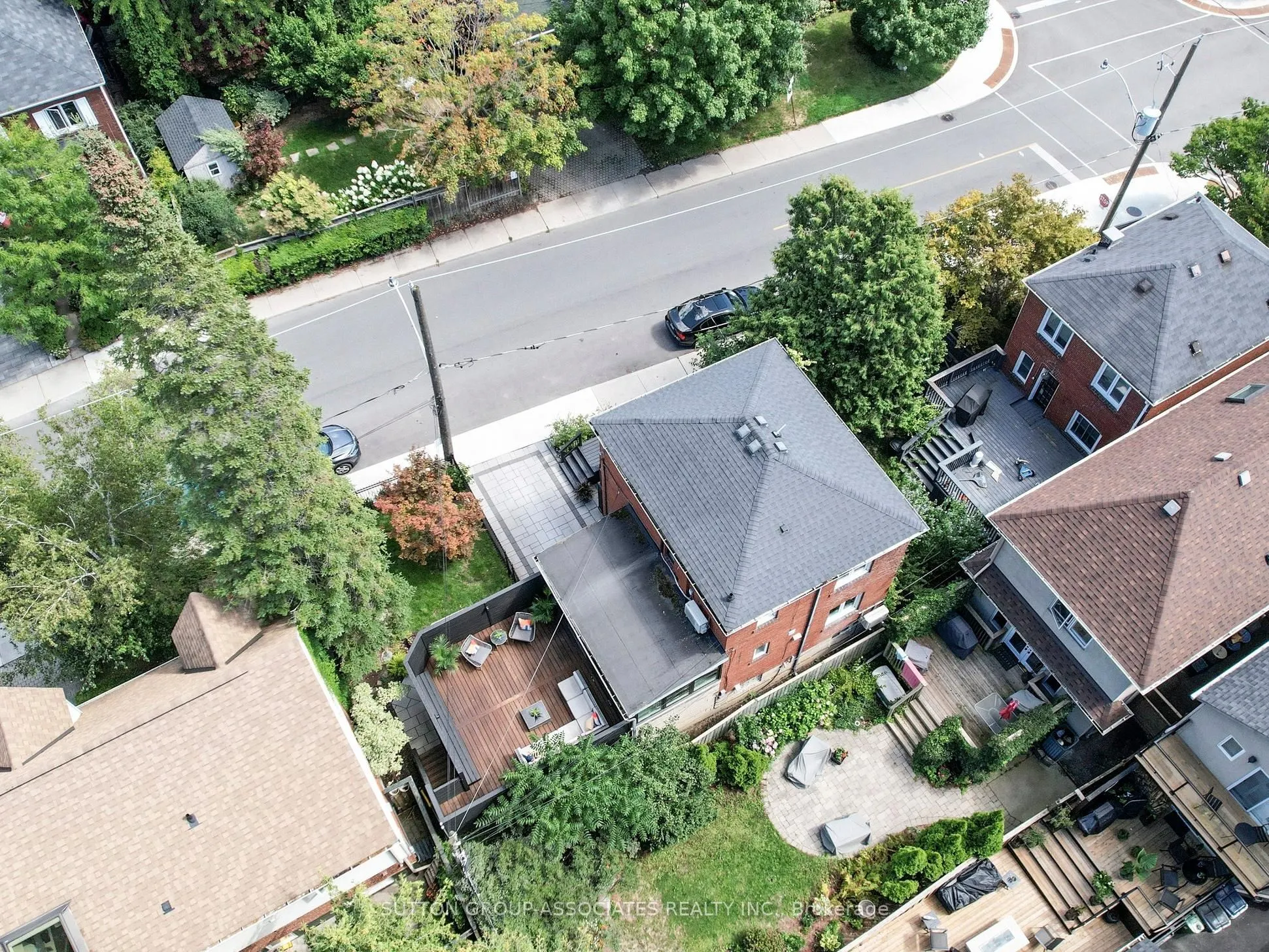 246 Forman Avenue