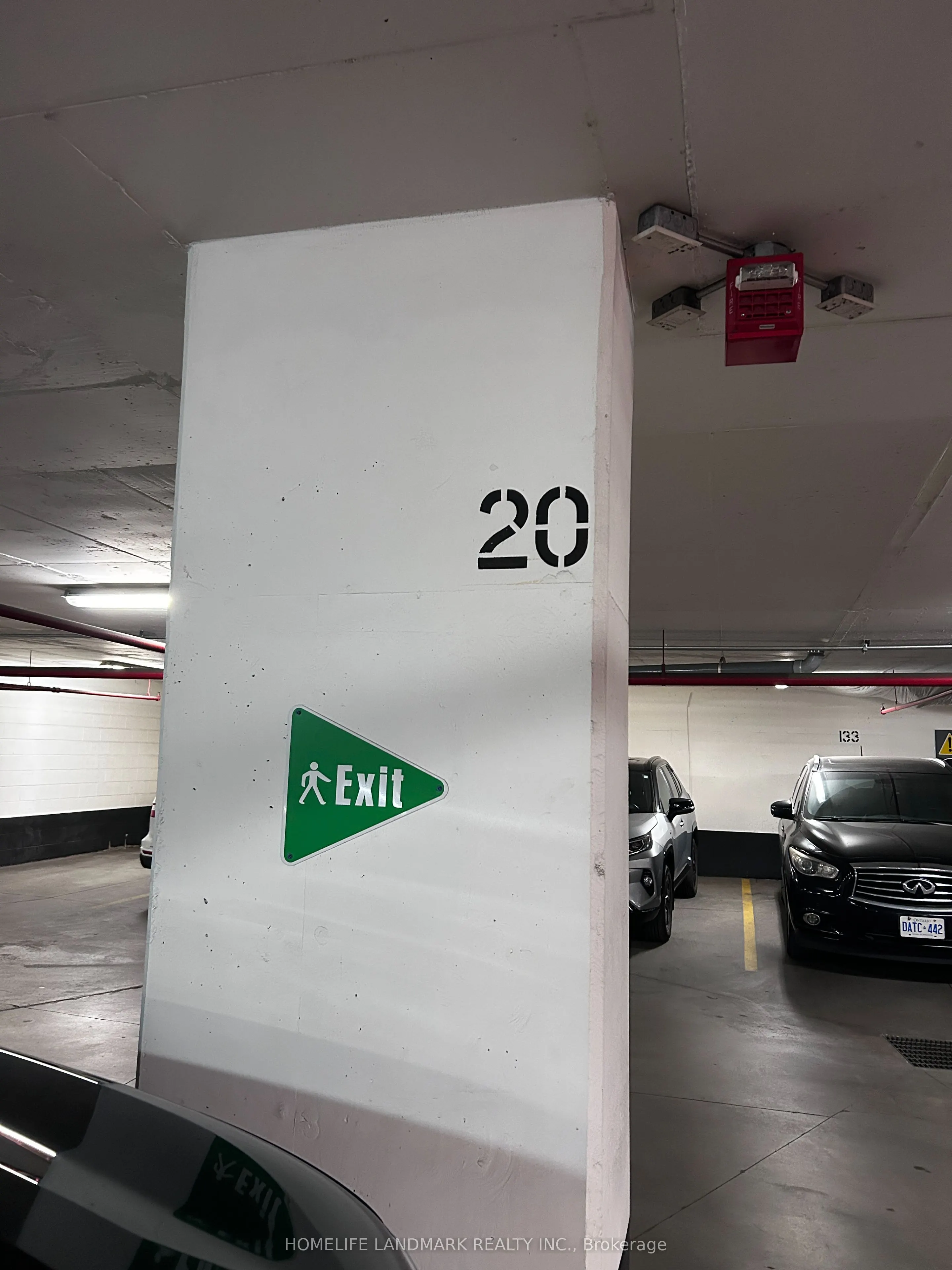386 Yonge Street, #1708