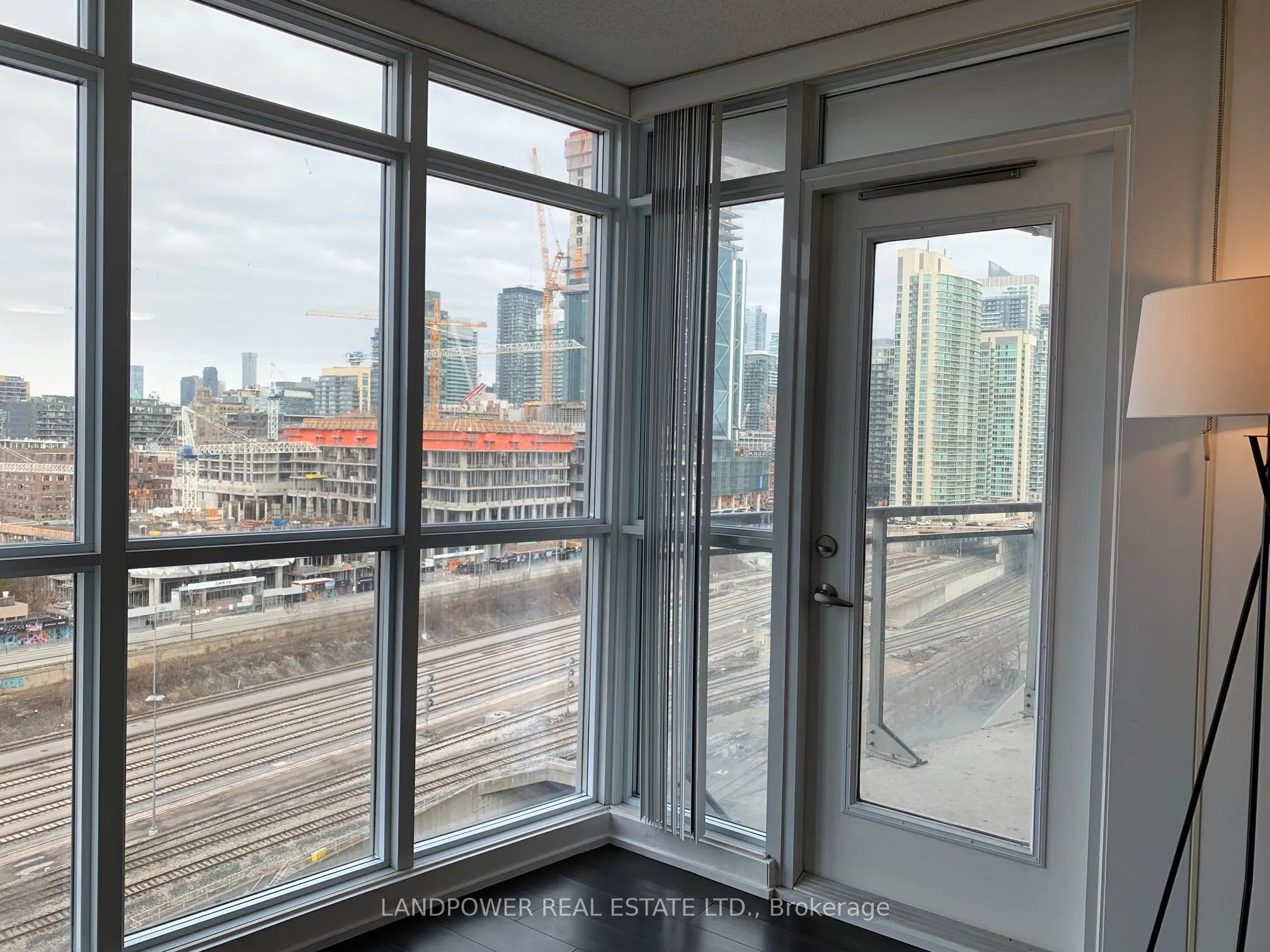 21 Iceboat Terrace, #1101