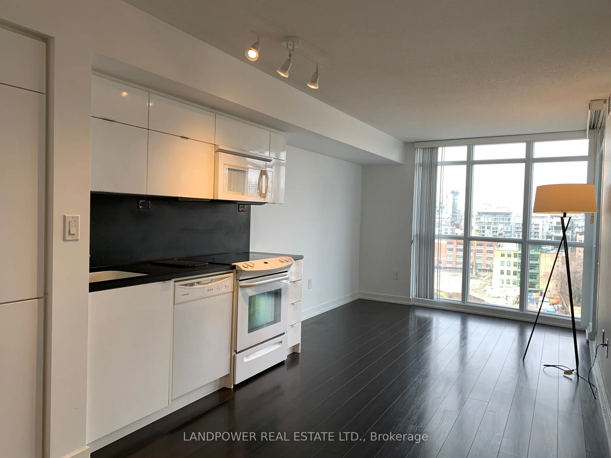 21 Iceboat Terrace, #1101