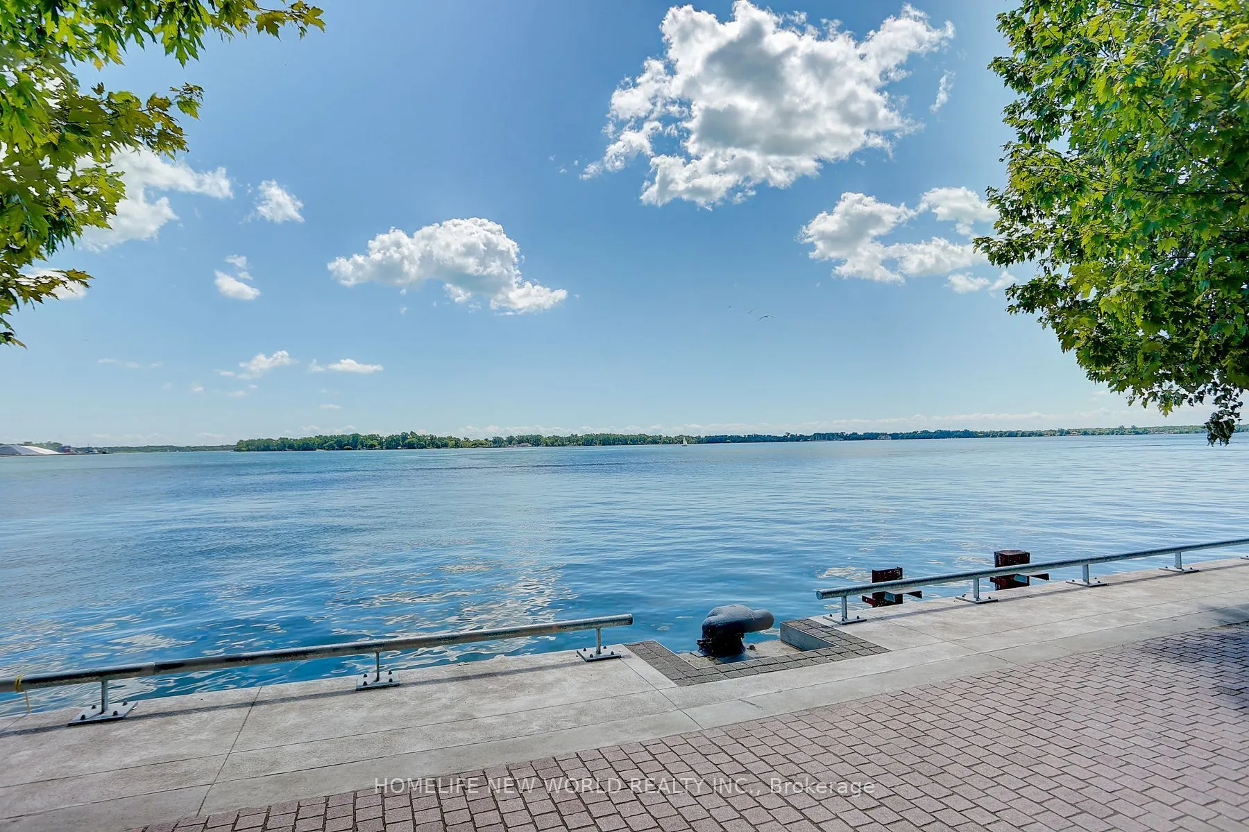15 Queens Quay E, #1202