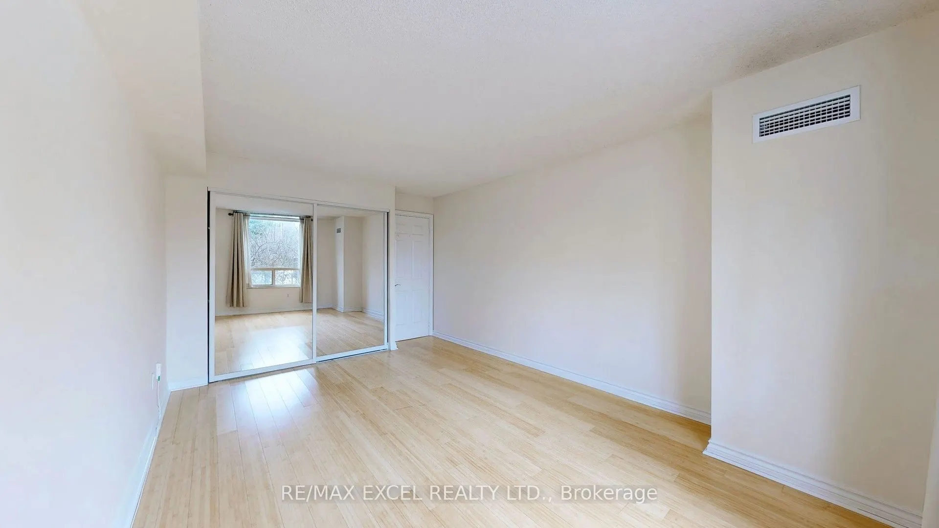 1210 Don Mills Road, #111