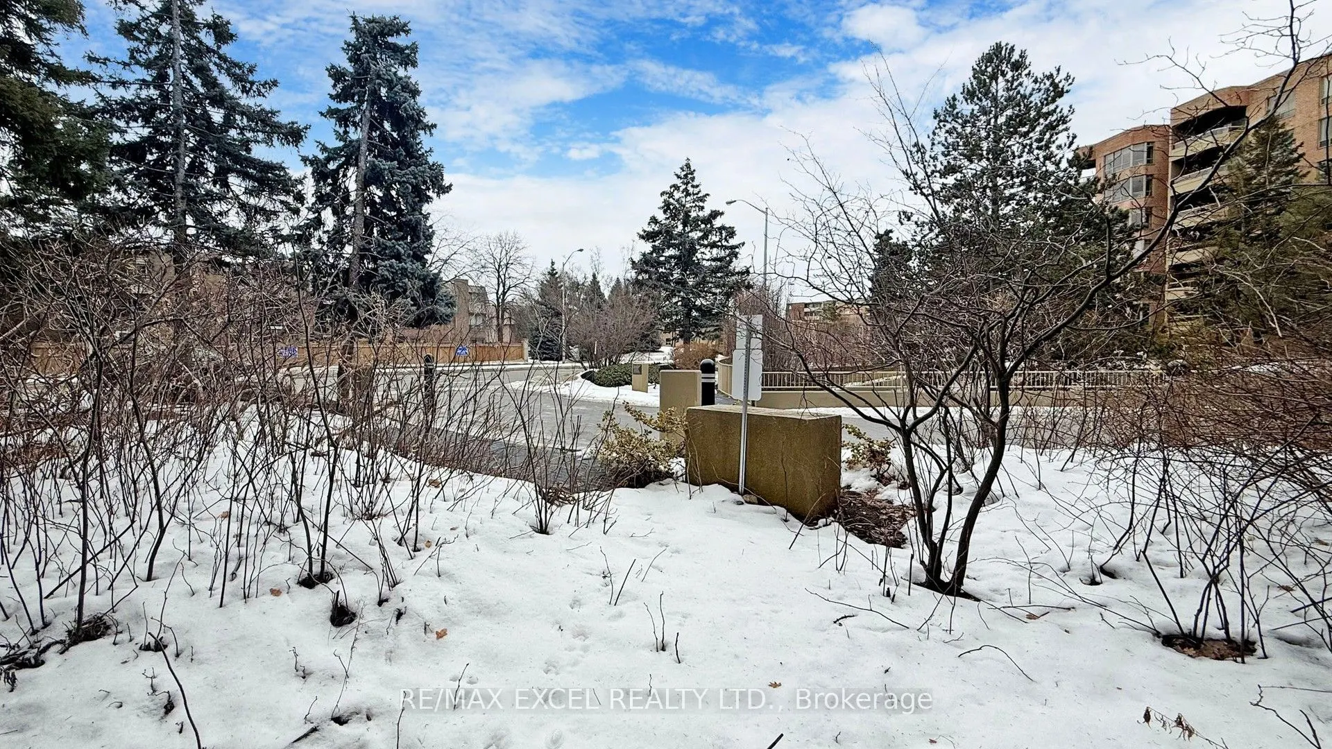 1210 Don Mills Road, #111