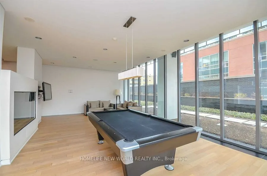 33 Charles Street E, #2410