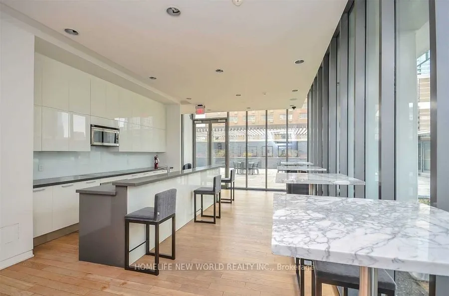 33 Charles Street E, #2410