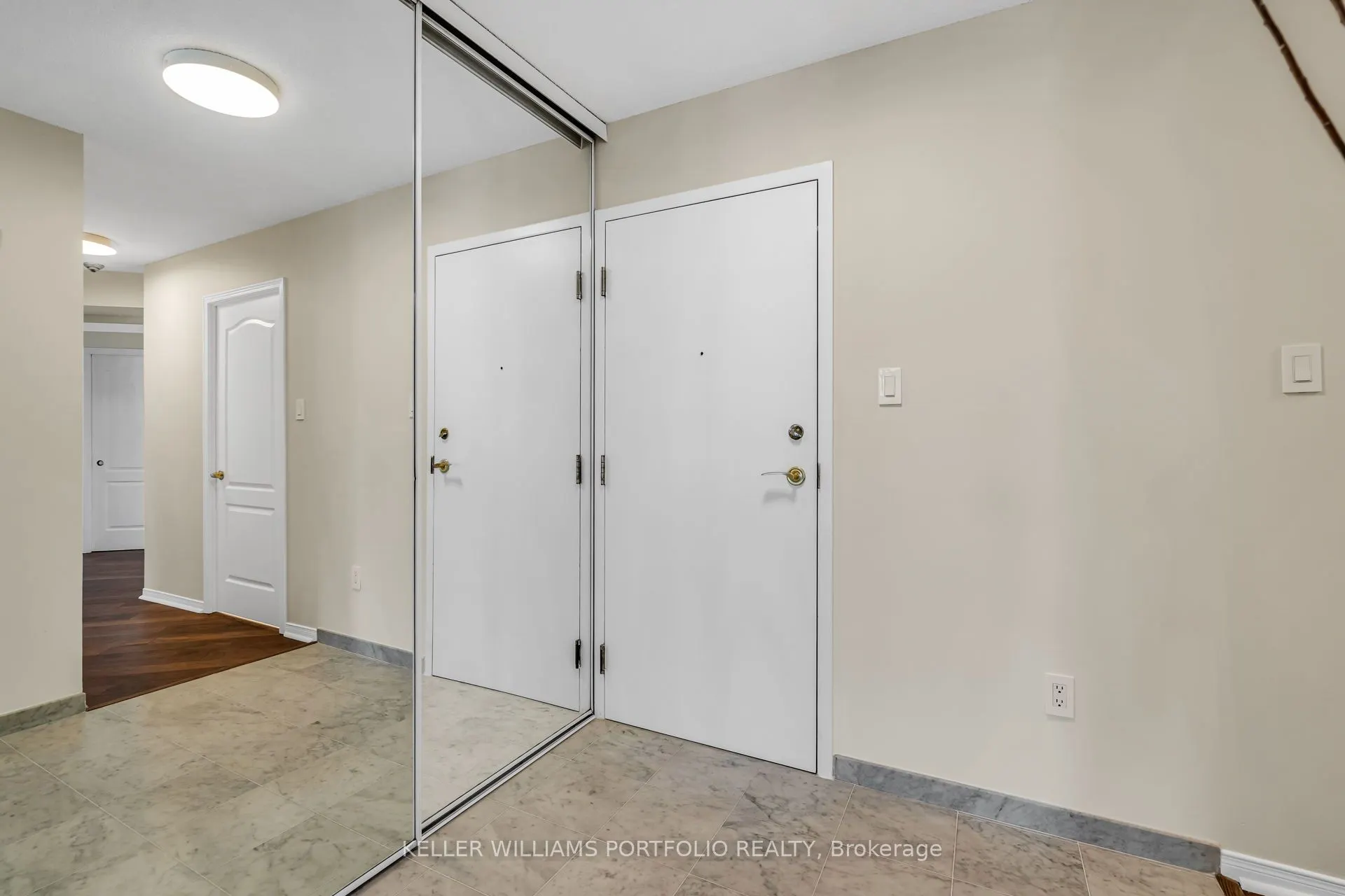 10 Tichester Road N, #805