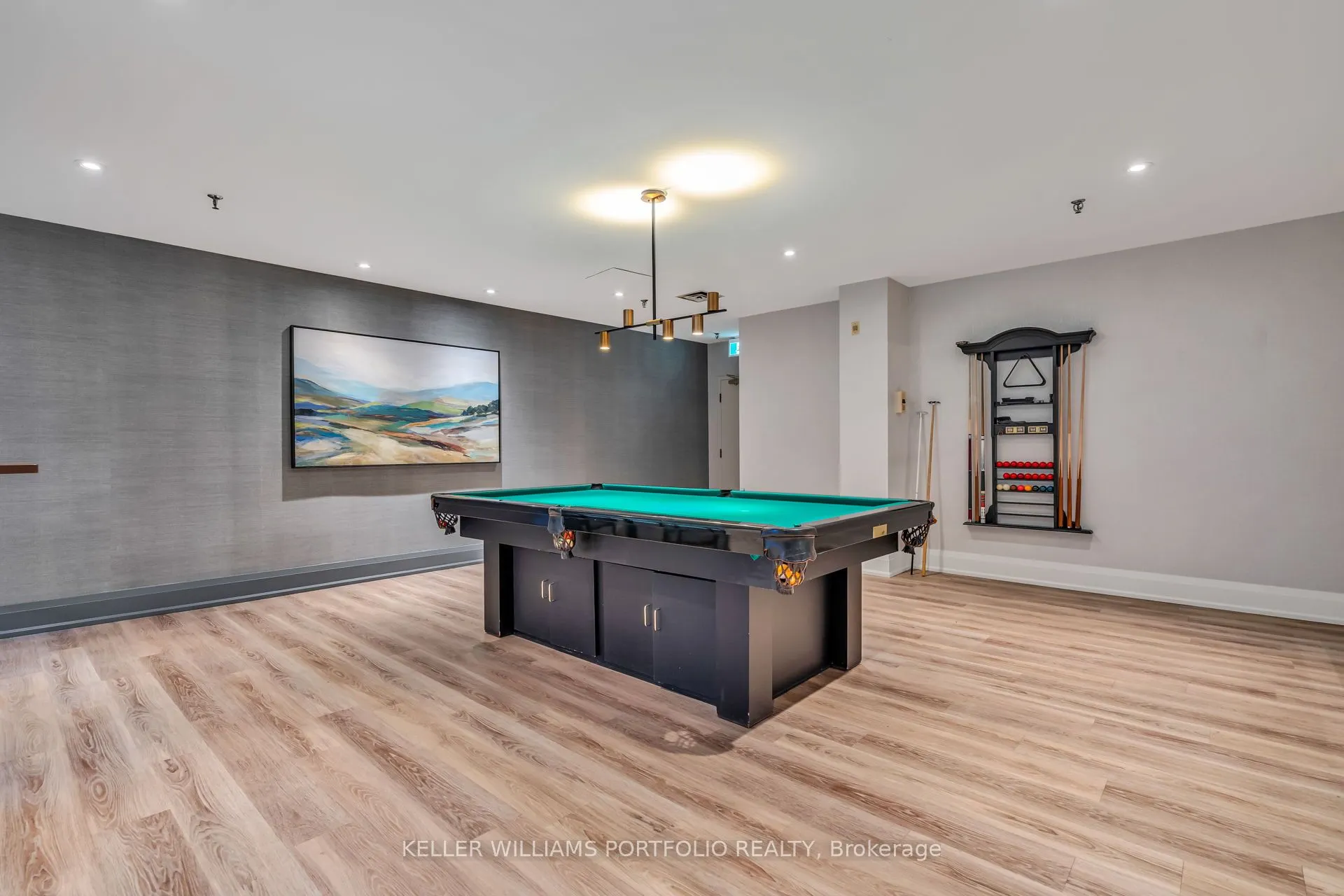 10 Tichester Road N, #805