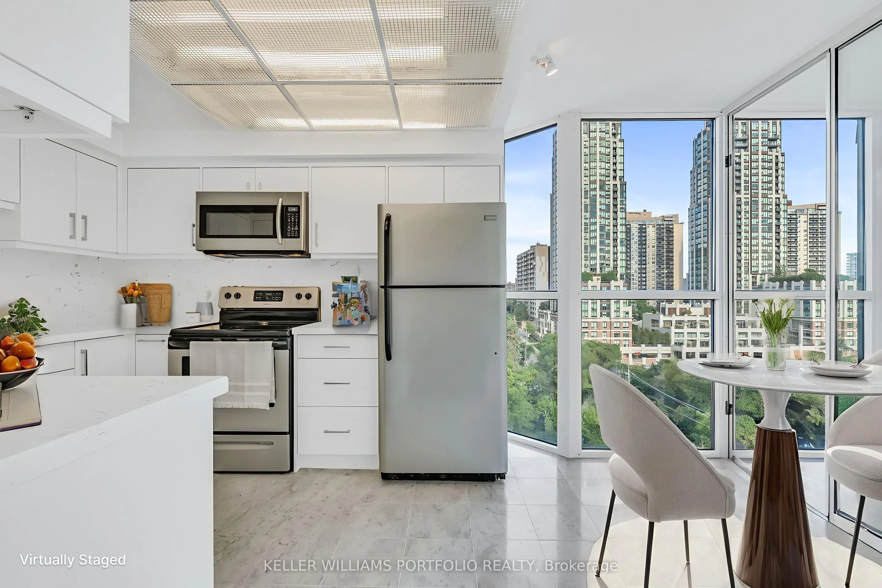 10 Tichester Road N, #805