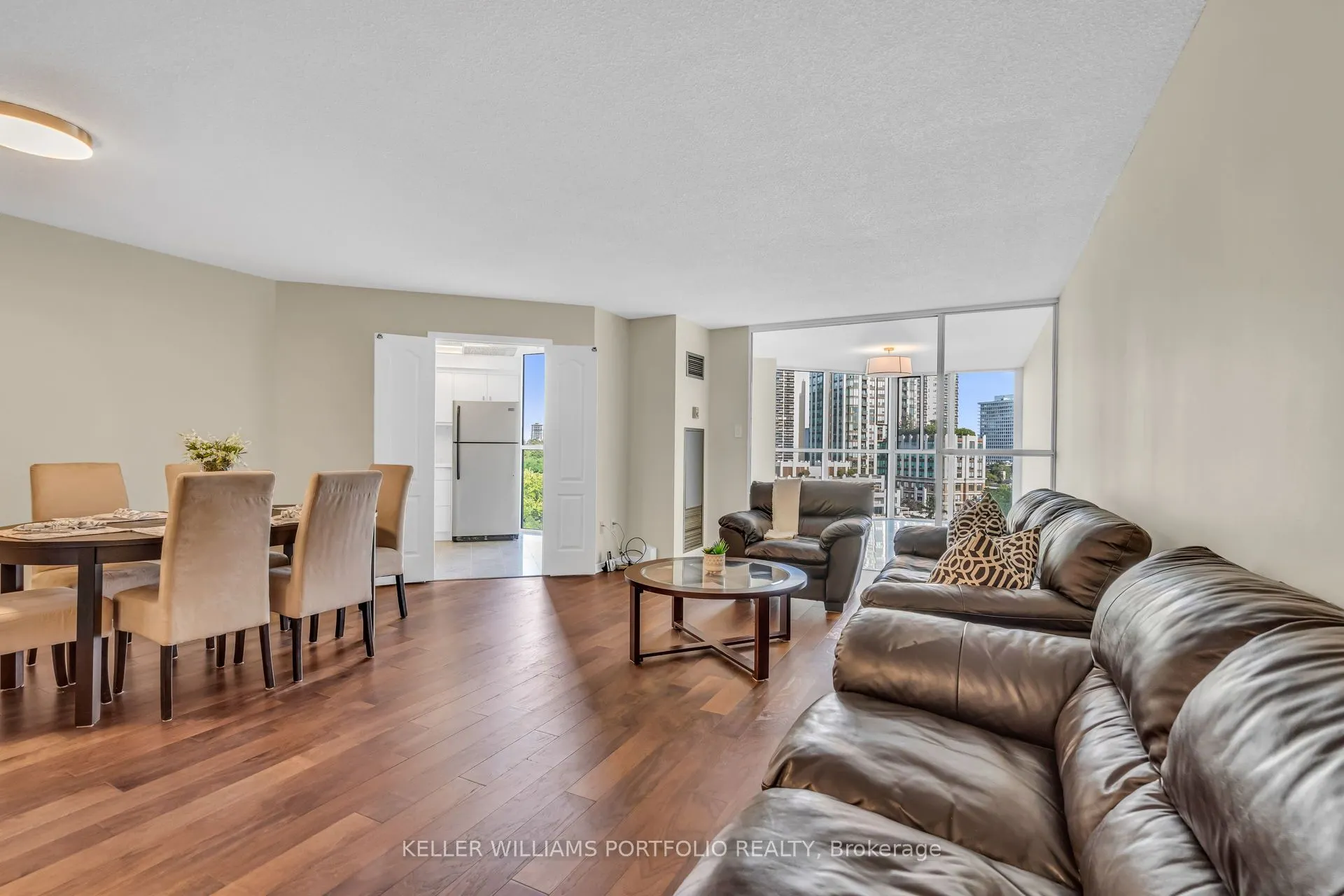 10 Tichester Road N, #805