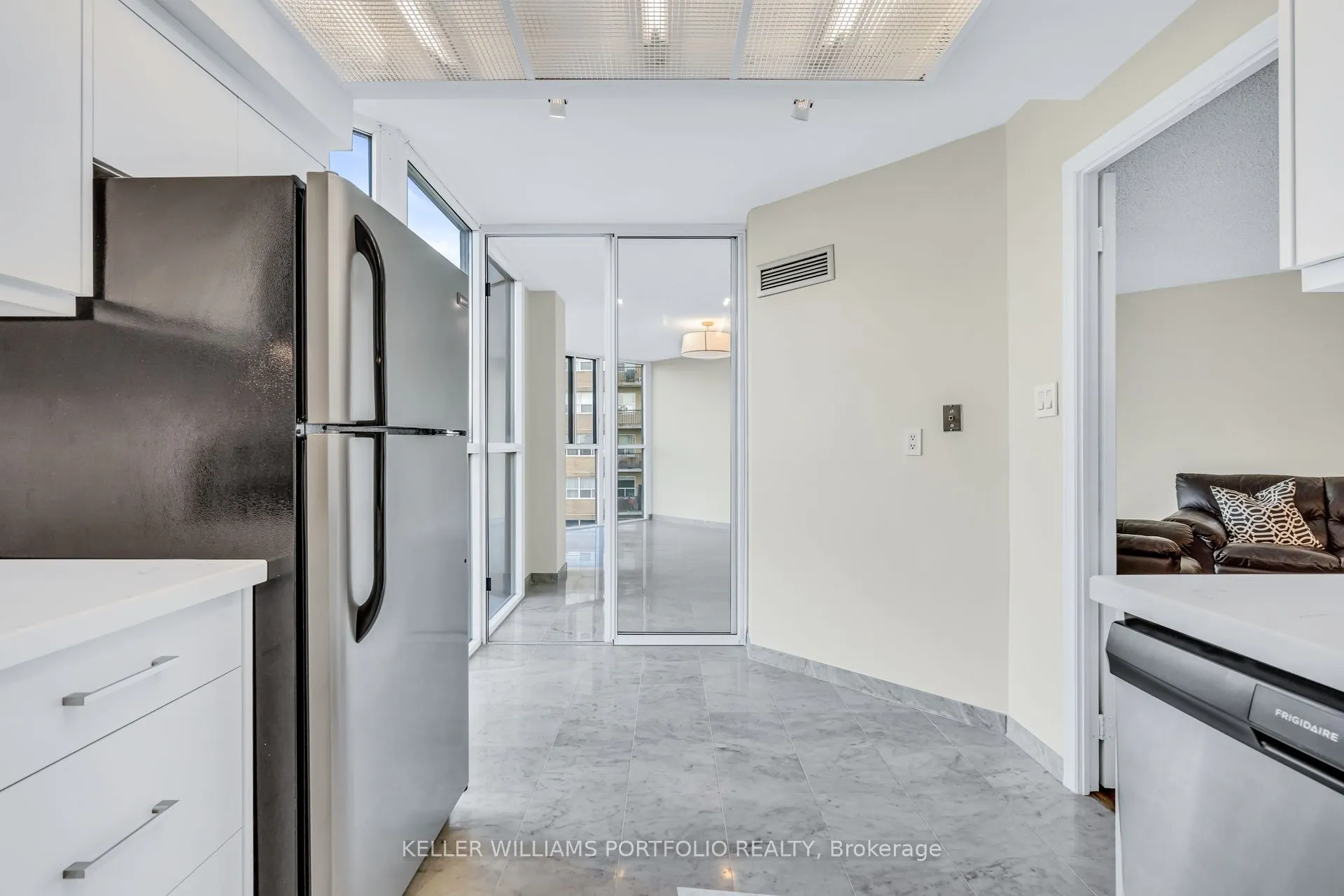 10 Tichester Road N, #805