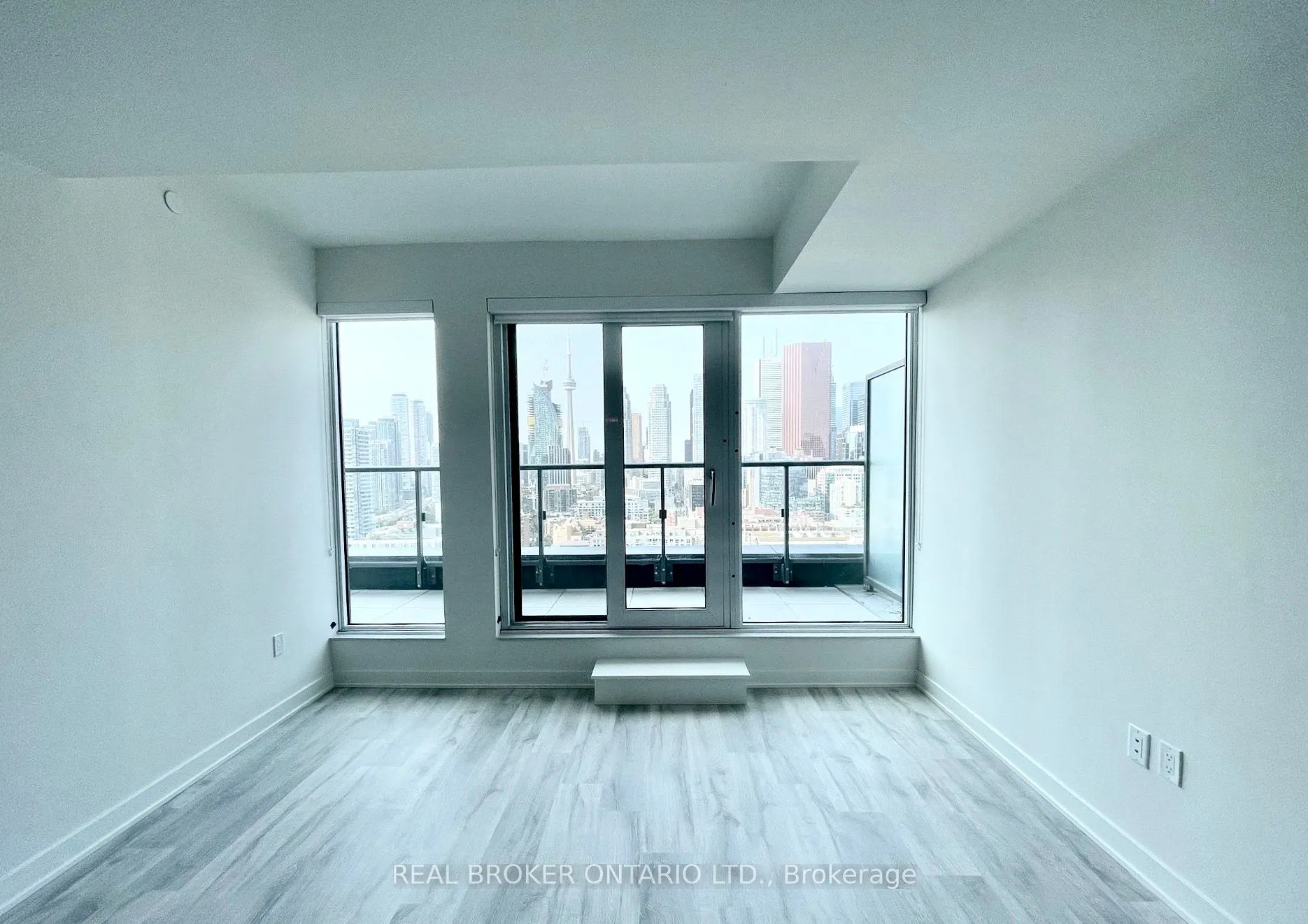 135 Lower Sherbourne Street, #2327