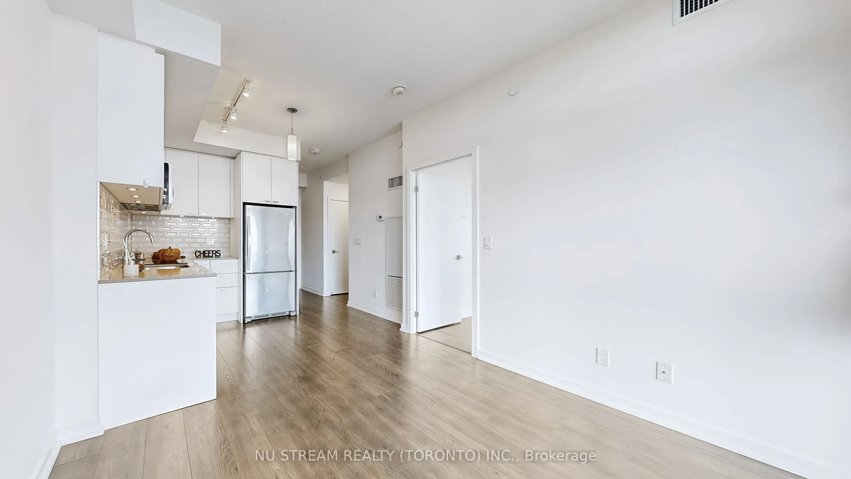 56 Forest Manor Road, #2708